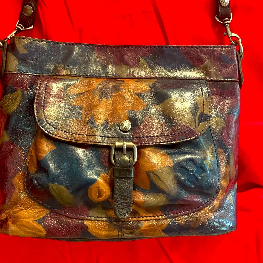 Pretty multi color Patricia Nash used very little